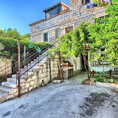 Apartament Sunny Stone