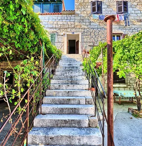 Apartment Sunny Stone *